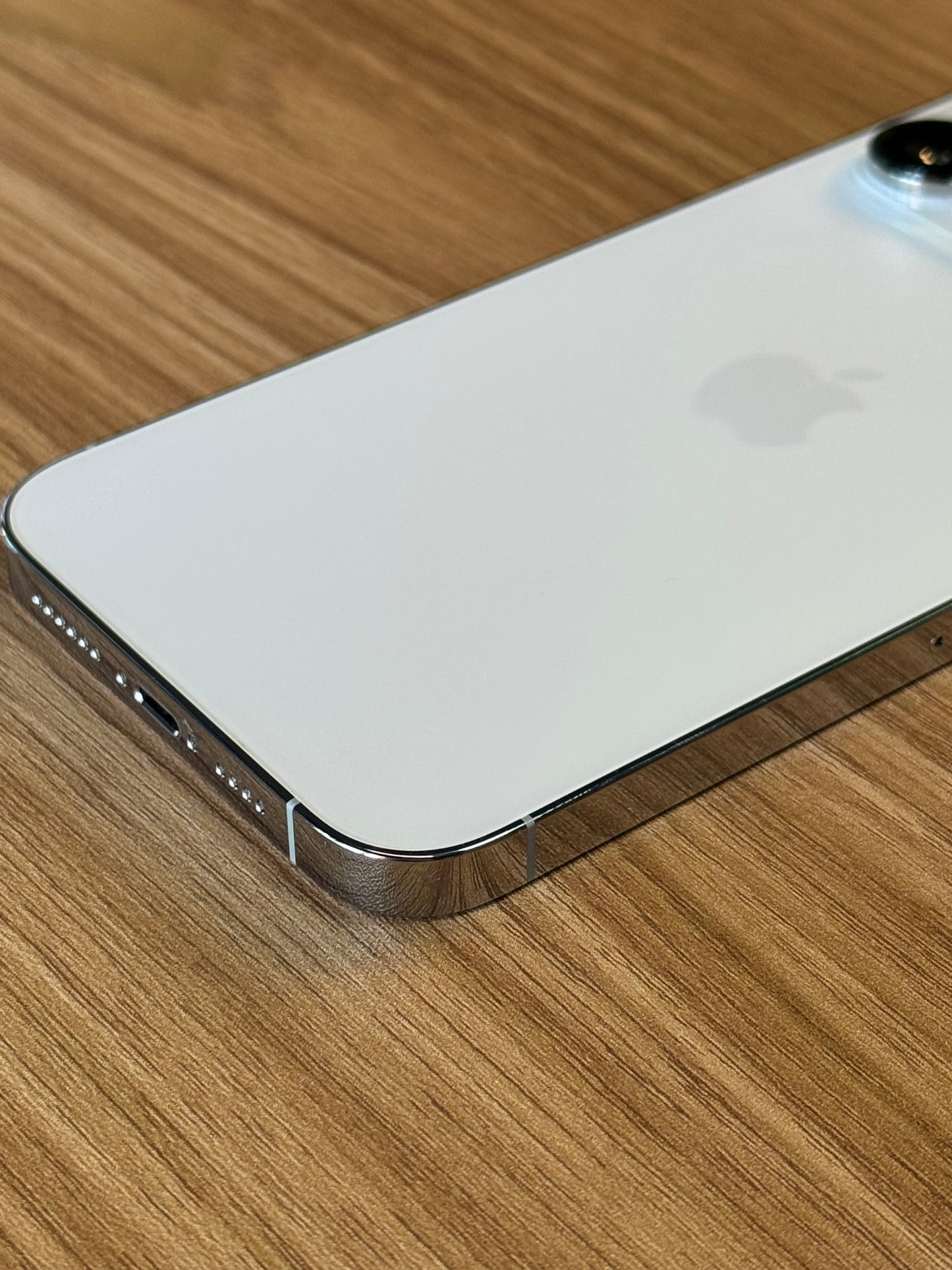 Pre-owned iPhone 14 Pro Max (128GB White) - A-Grade