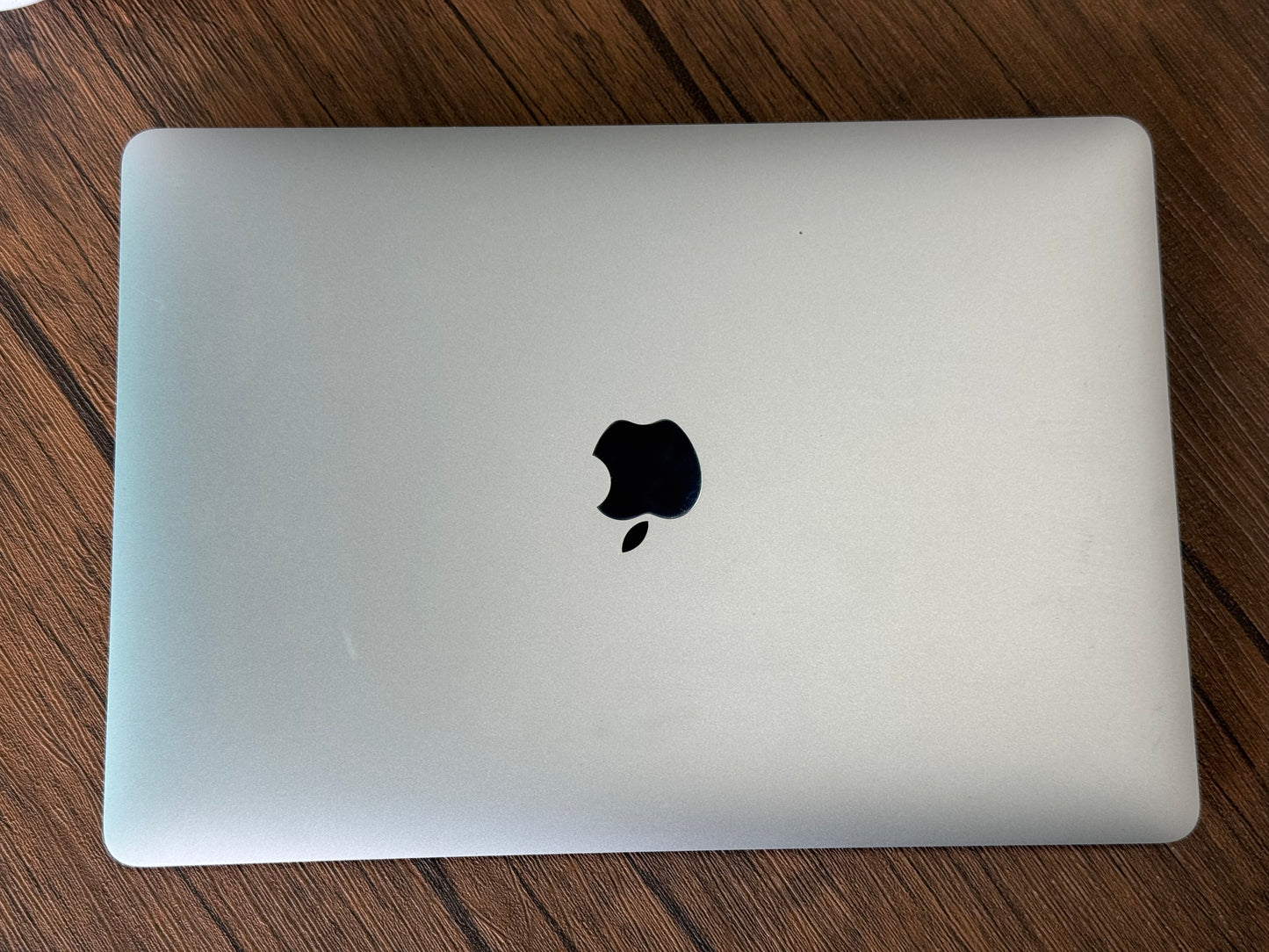 Pre-owned Apple 13" Macbook Air i3 (Silver, 2020) - A-Grade