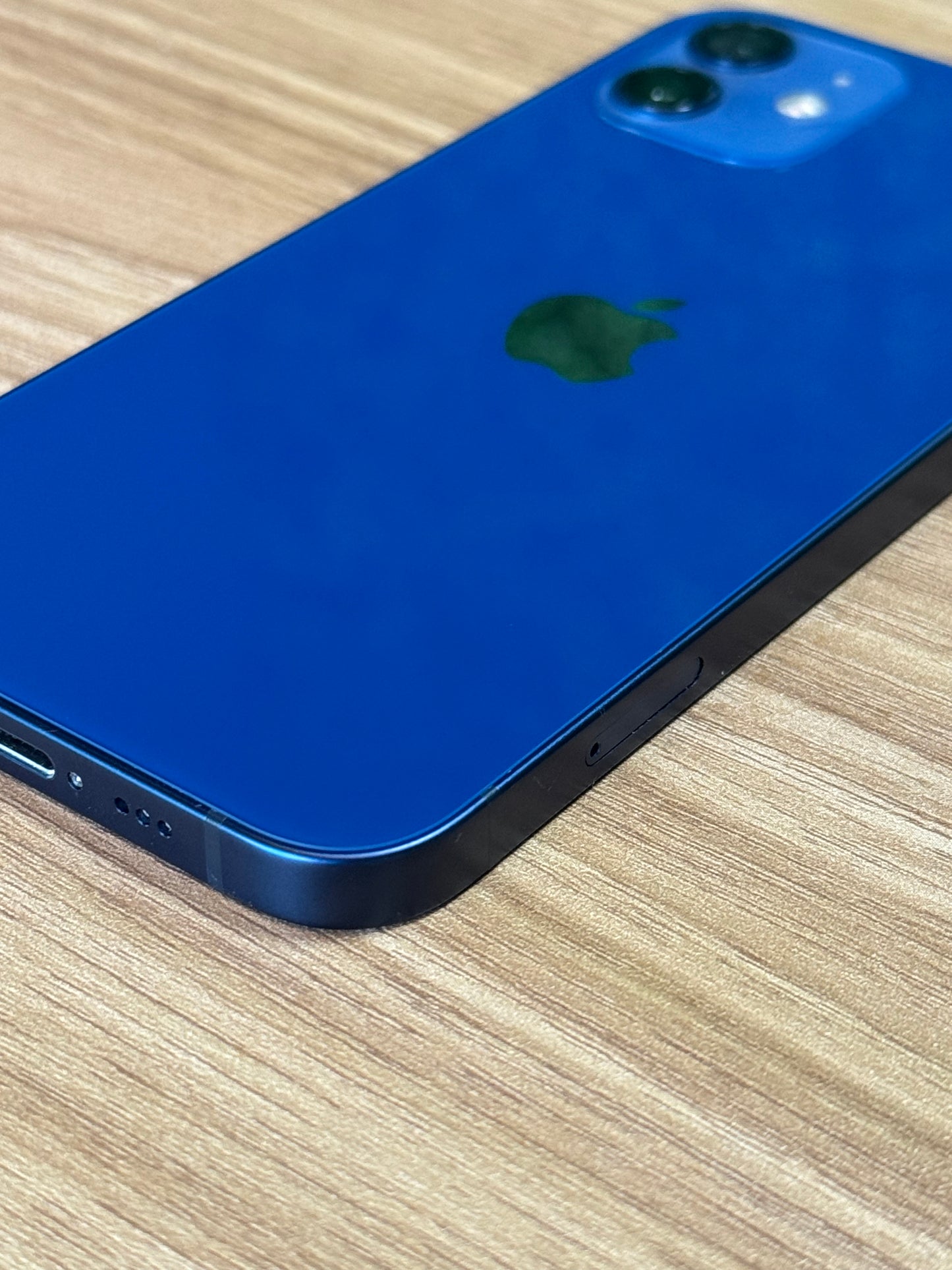 Pre-owned Apple iPhone 12 (64GB Blue) - Like New Condition A++