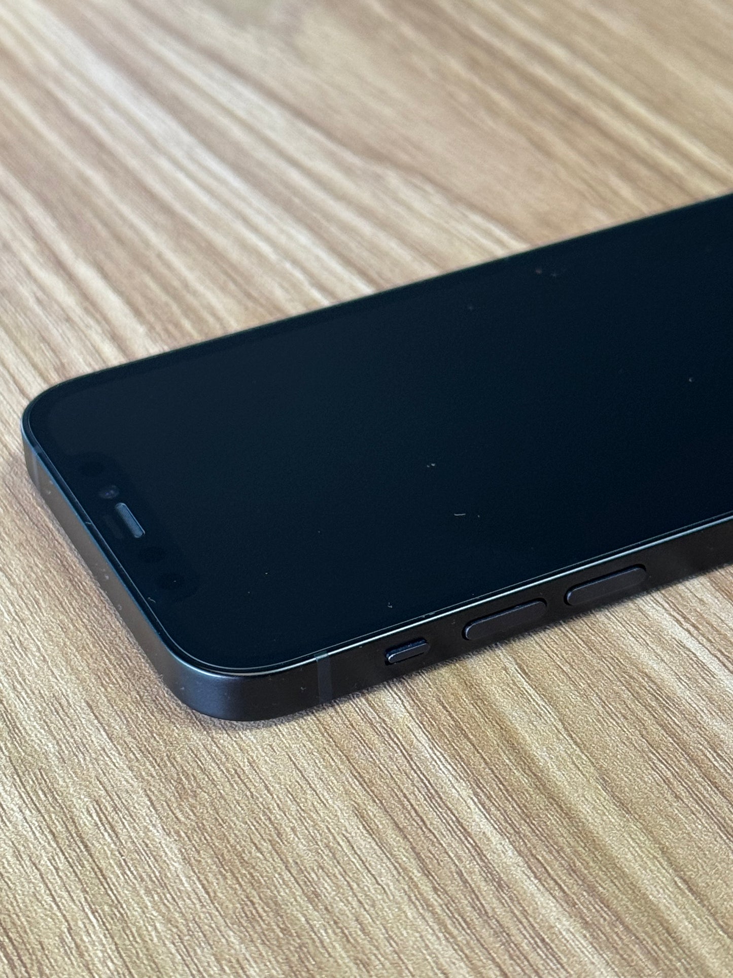 Pre-owned Apple iPhone 12 (64GB Black) - Like New Condition A++