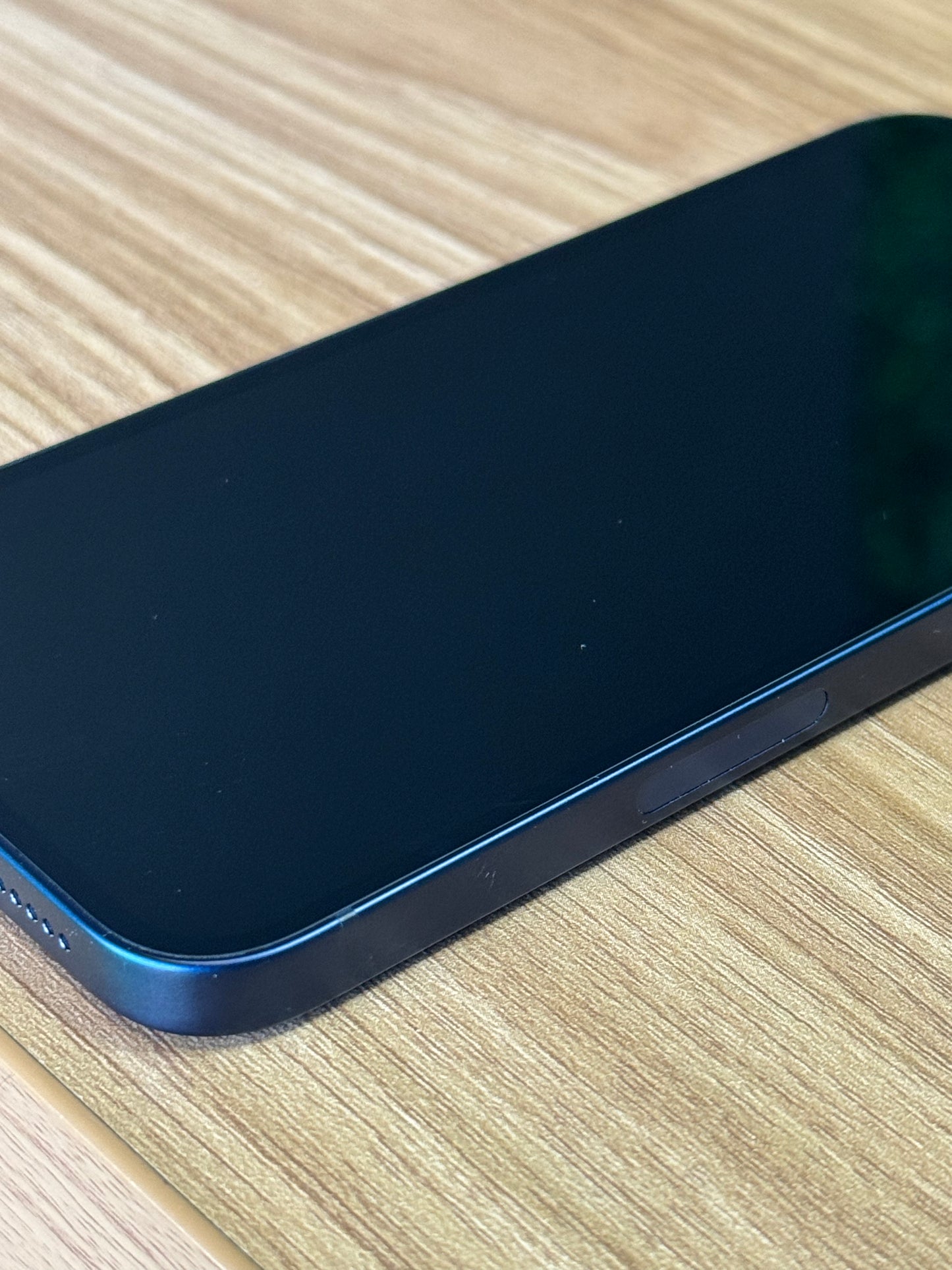 Pre-owned Apple iPhone 12 (64GB Blue) - Like New Condition A++