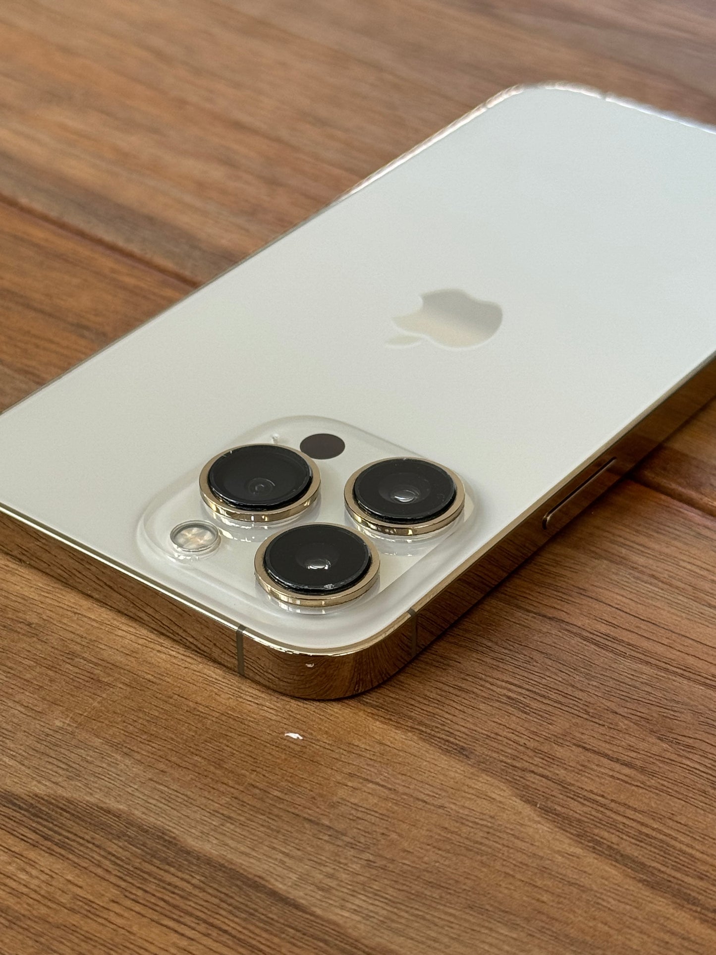 Pre-owned Apple iPhone 13 Pro (512GB Gold) - A-grade