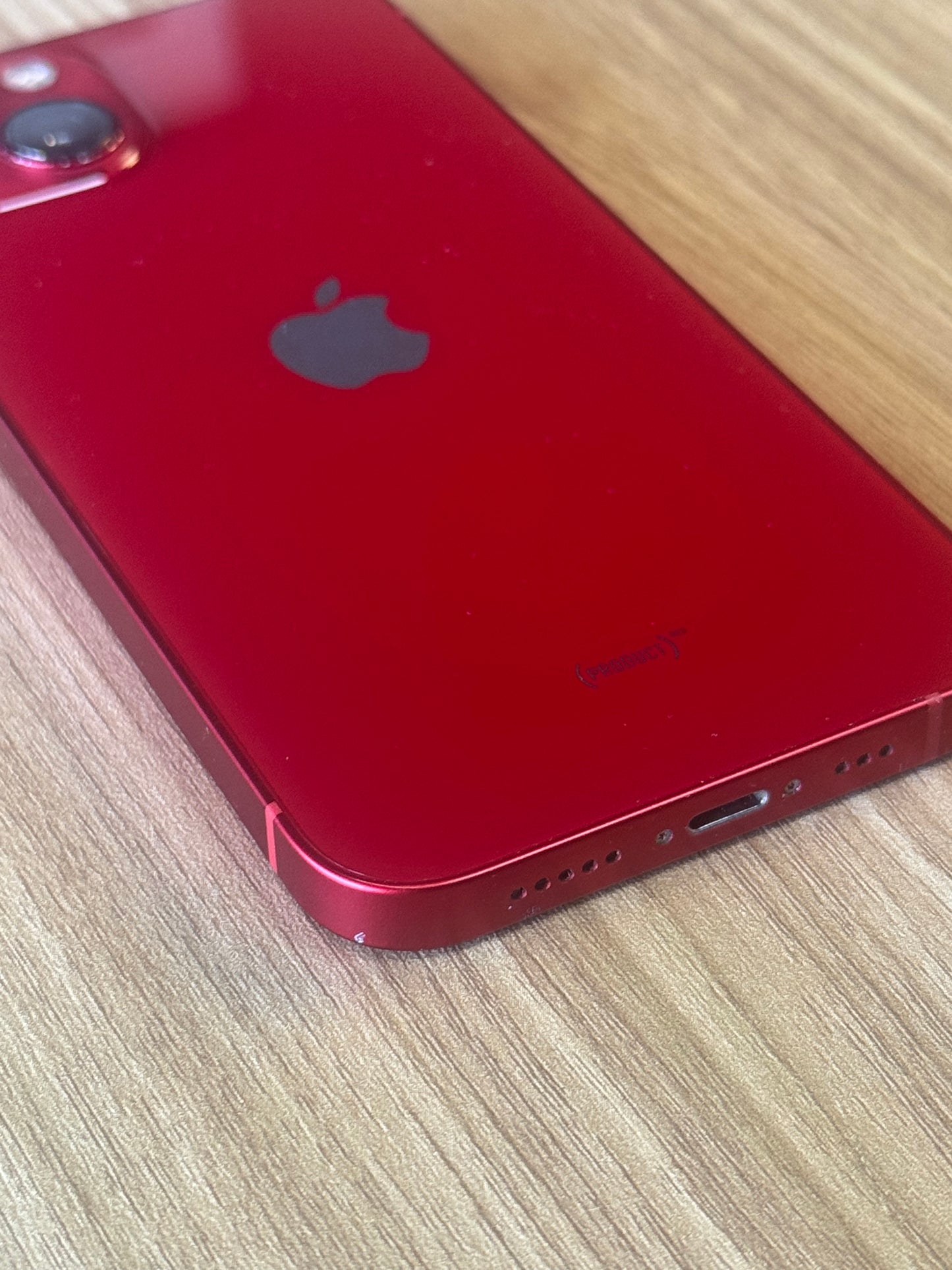 Pre-owned Apple iPhone 14 (256GB Red) - B-grade