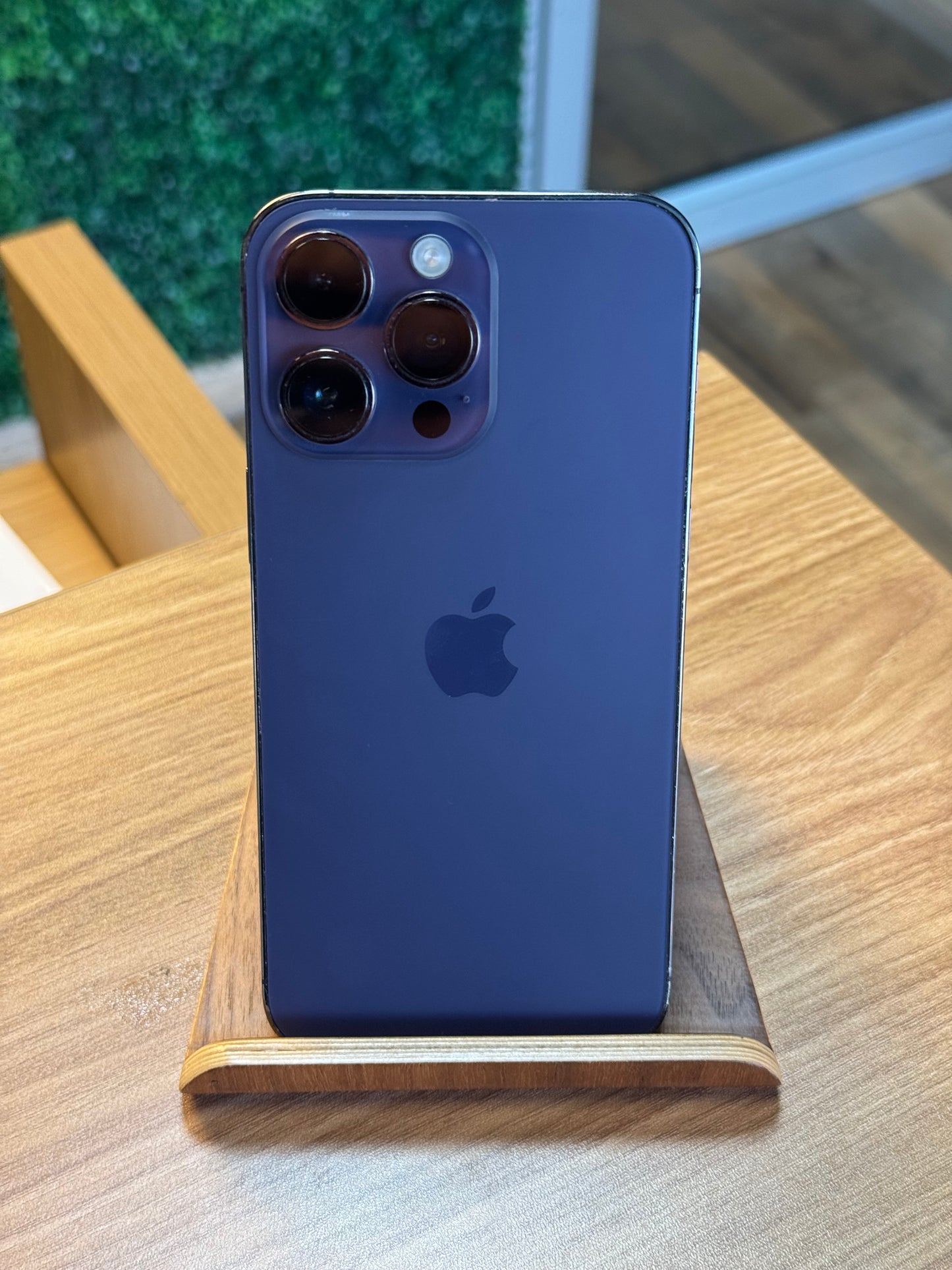 Pre-owned Apple iPhone 14 Pro (128gb Purple) - A-Grade
