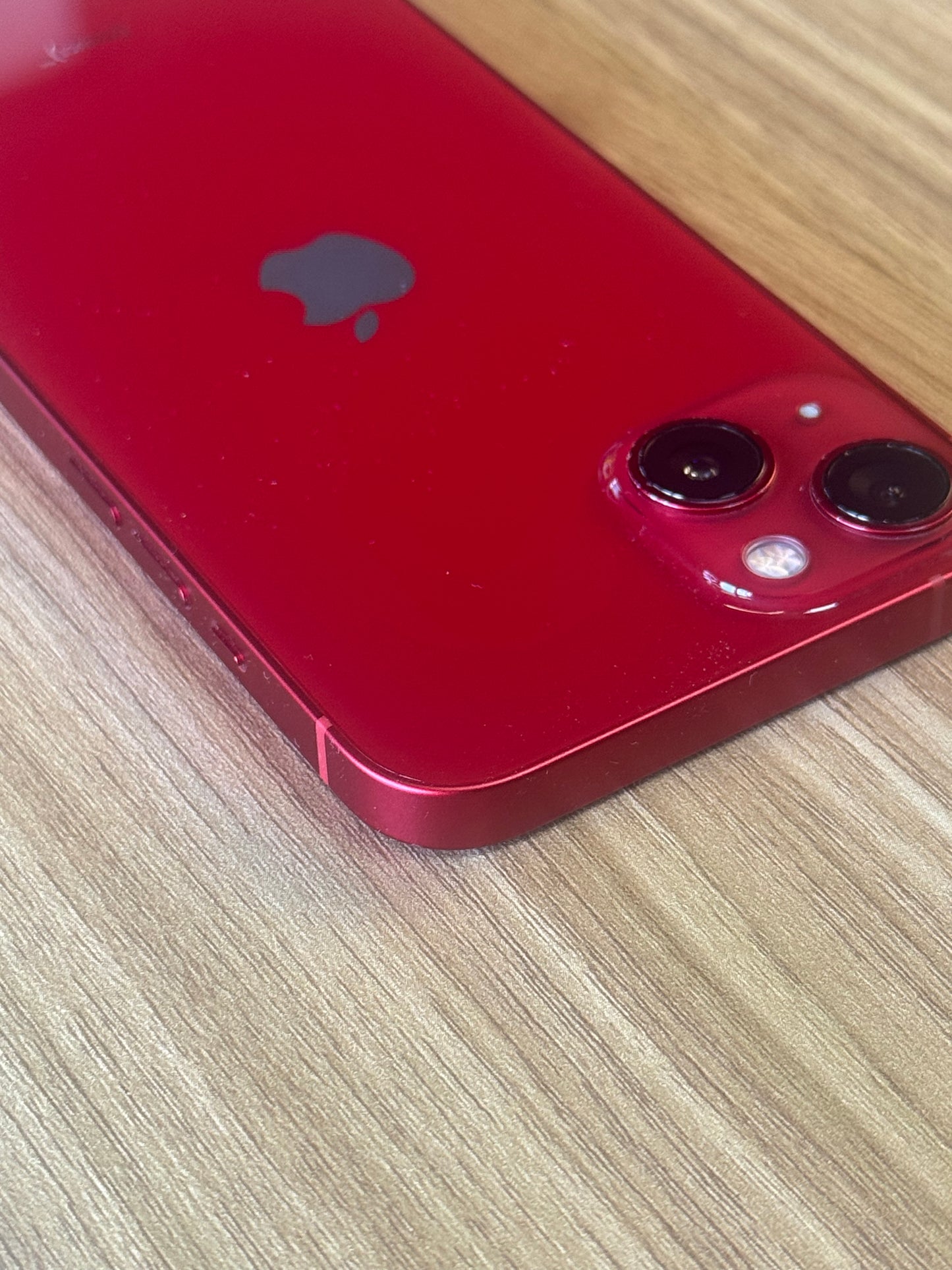 Pre-owned Apple iPhone 14 (256GB Red) - B-grade