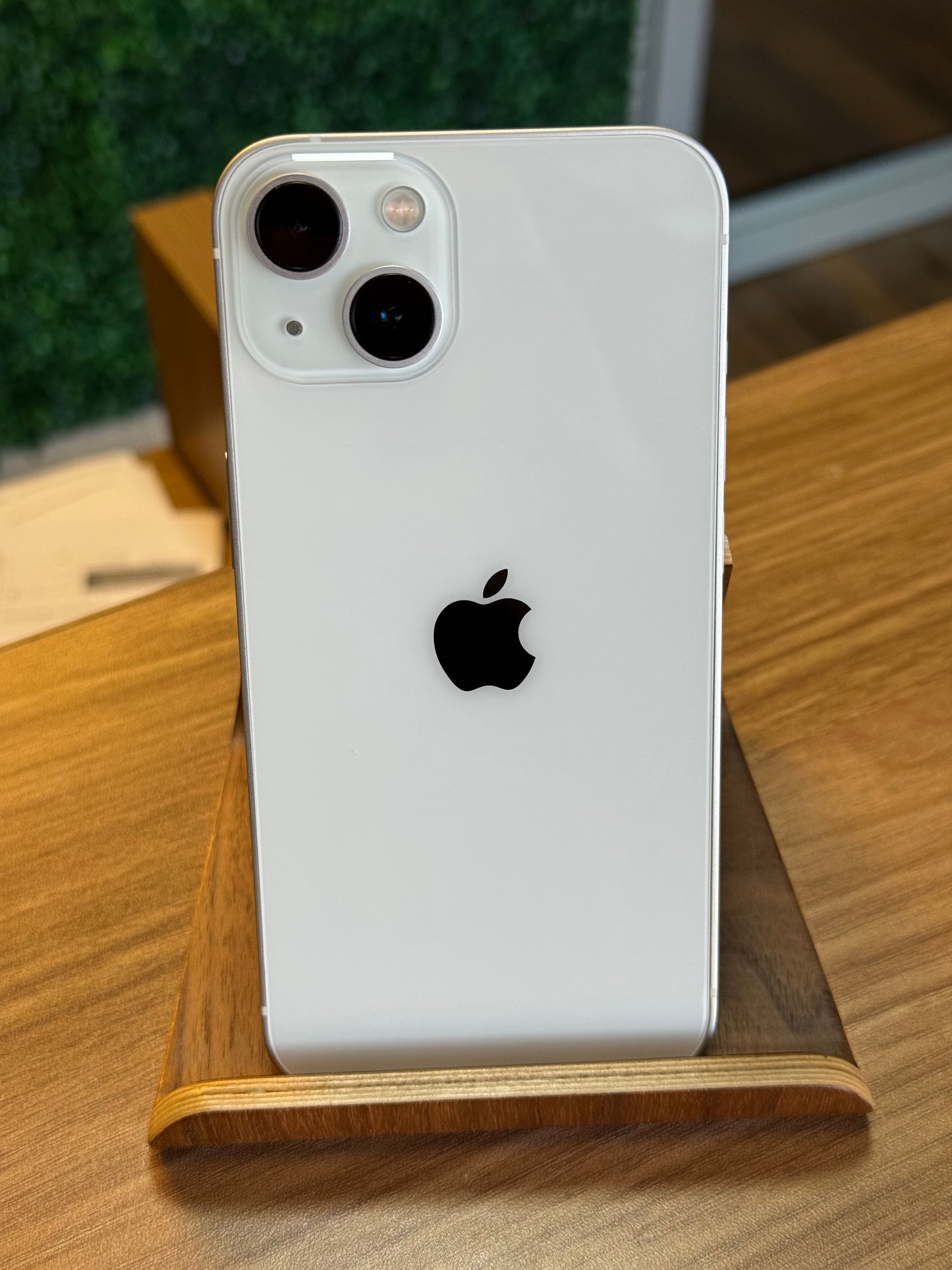 Pre-owned Apple iPhone 13 (128GB Pink) - A-grade