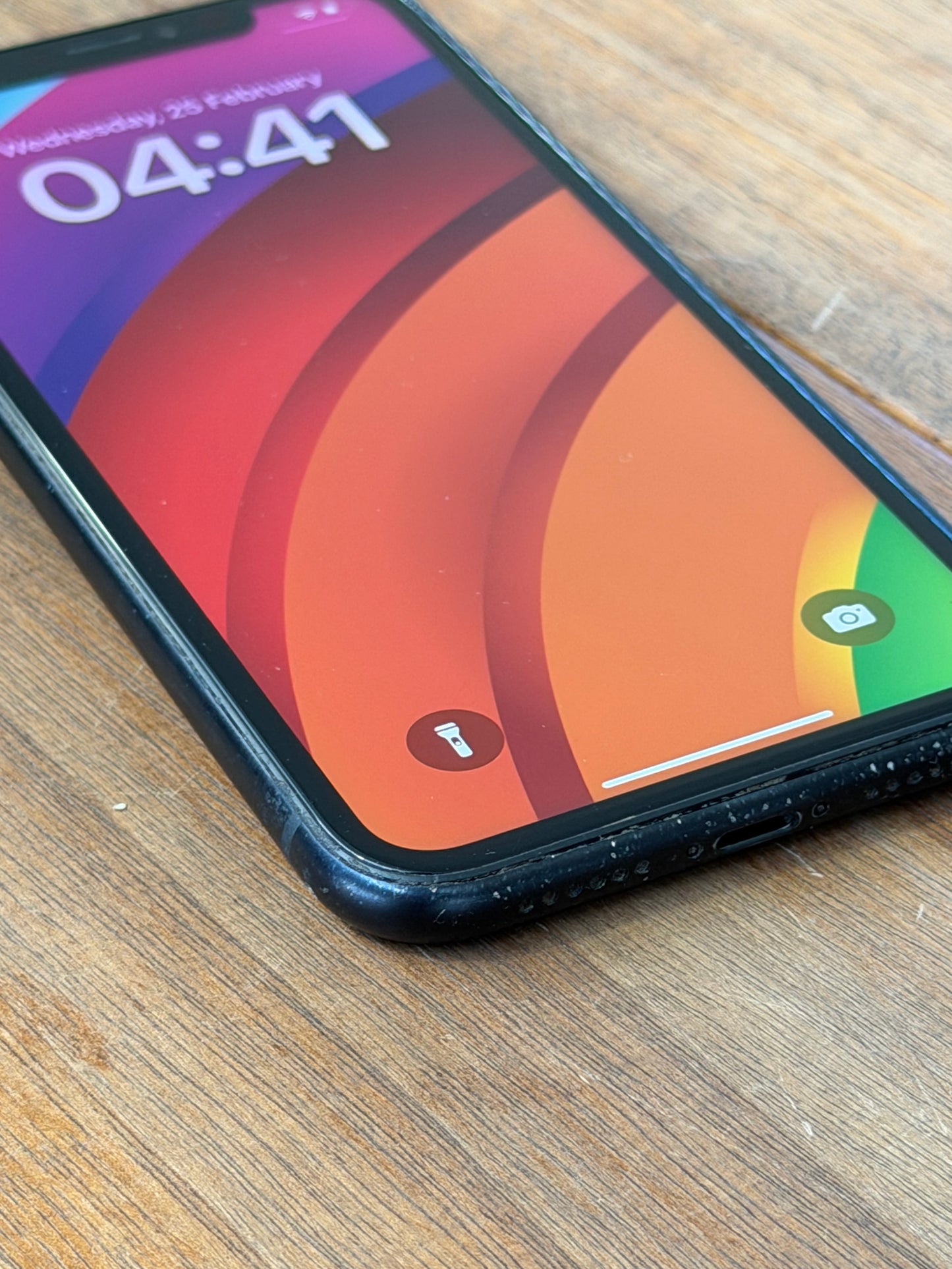 Pre-owned Apple iPhone XR (64GB Black) - A-grade