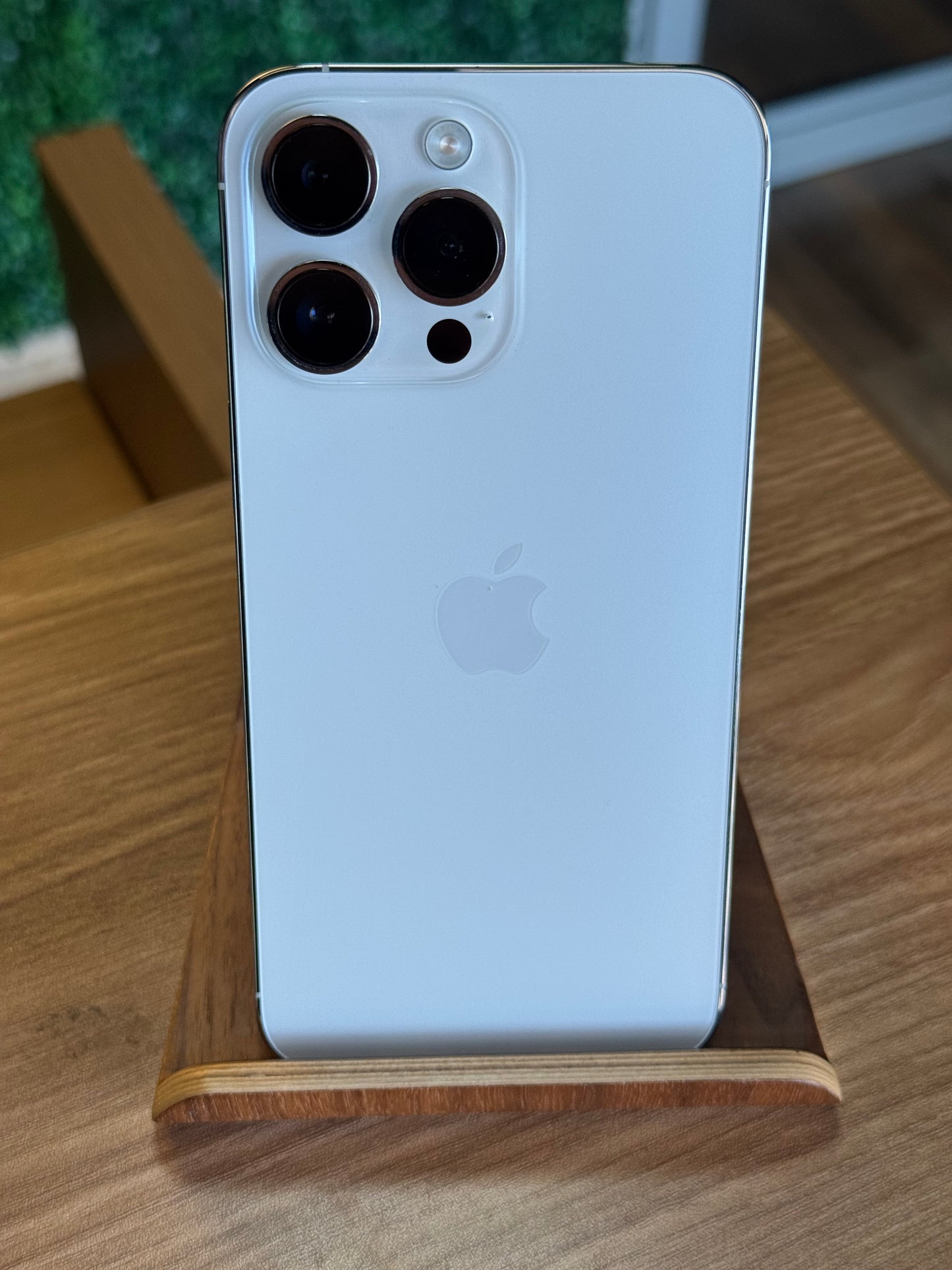 Pre-owned iPhone 14 Pro Max (128GB White) - A-Grade