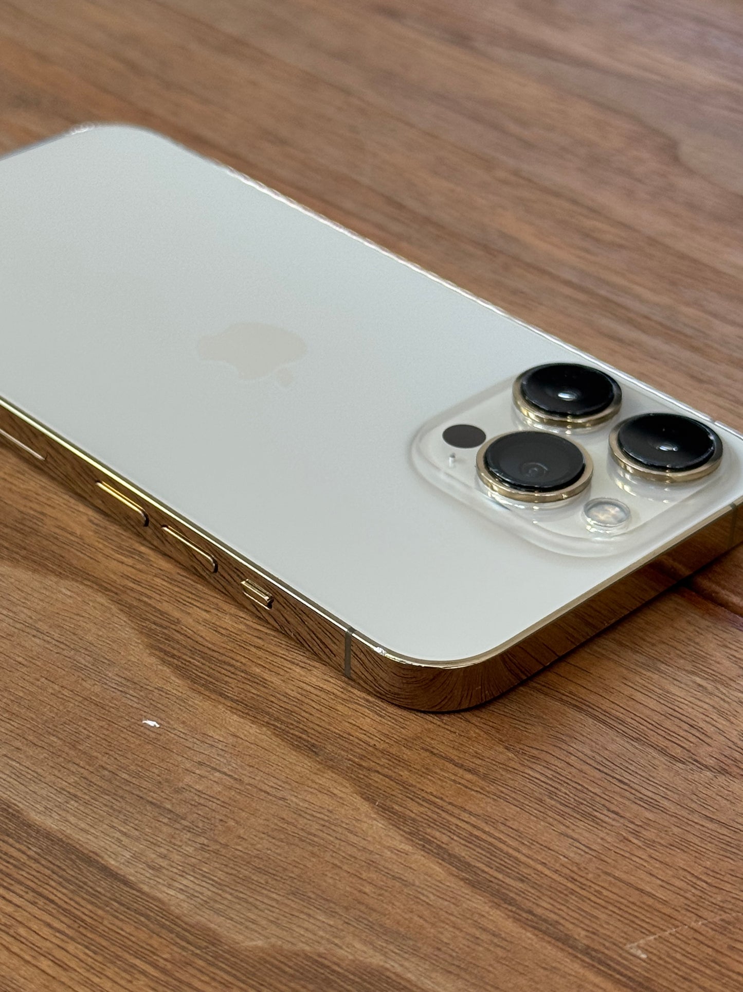 Pre-owned Apple iPhone 13 Pro (512GB Gold) - A-grade