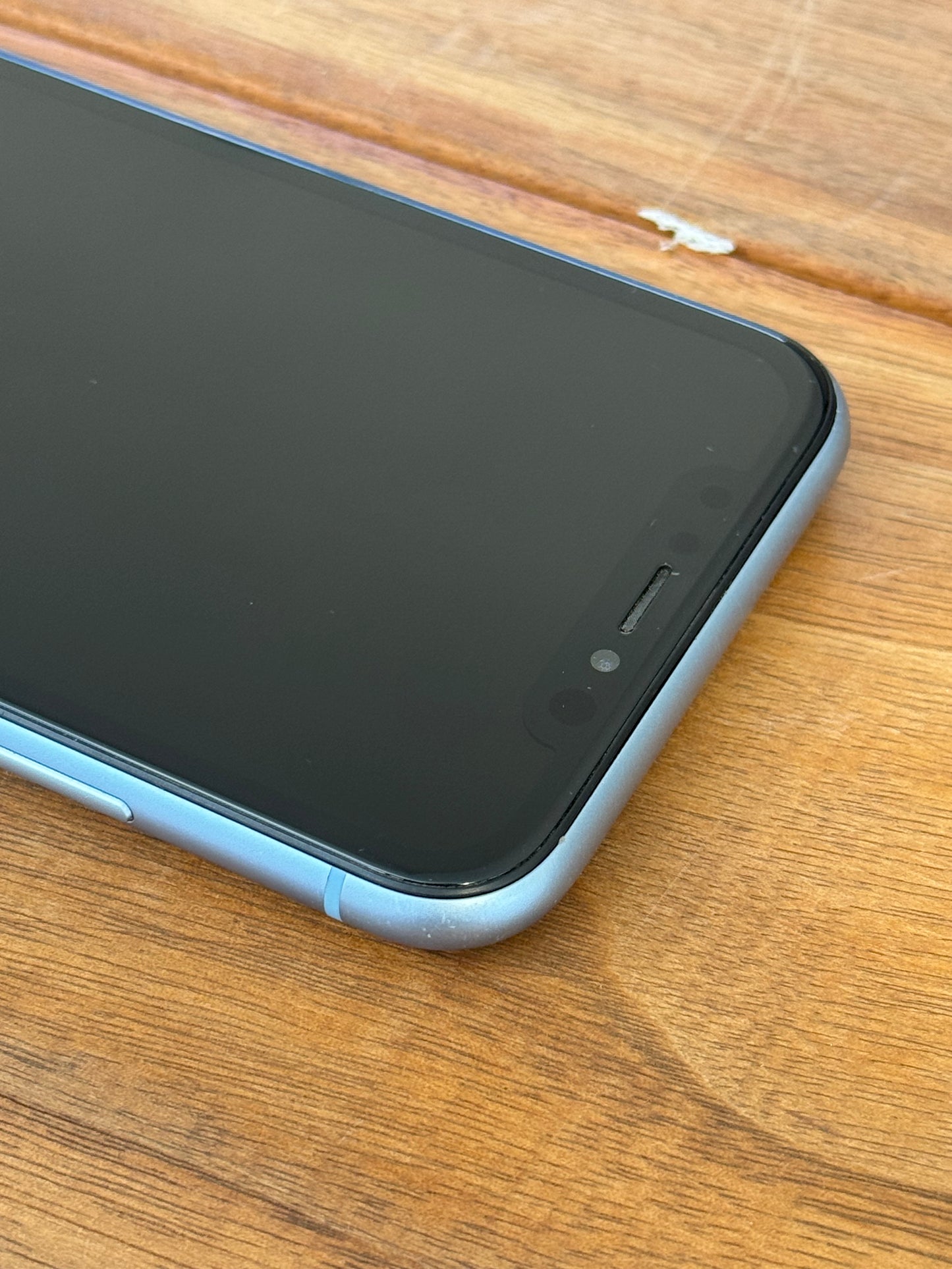 Pre-owned Apple iPhone Xr (64GB Blue) - B-Grade