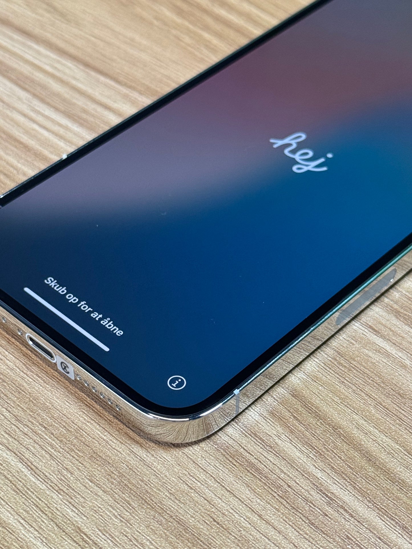 Pre-owned Apple iPhone 12 Pro Max (128GB White) - Like New Condition A++