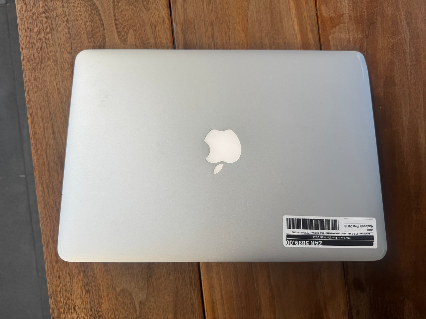 Pre-owned Apple 13" Macbook Pro i5 (2015, 256gb) - B-grade
