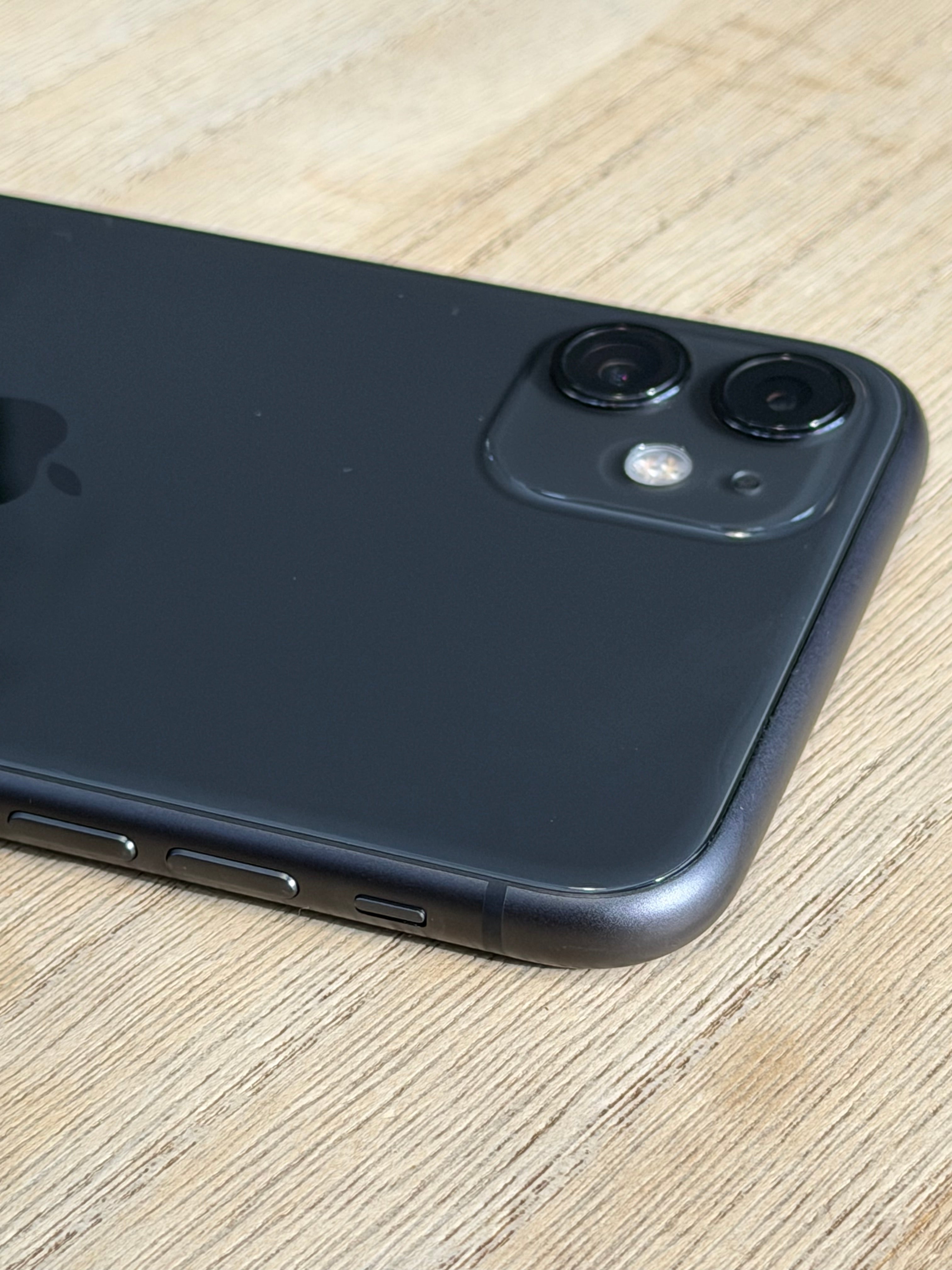 Pre-owned iPhone 11 (64GB Black) - A-grade – Phone Factory