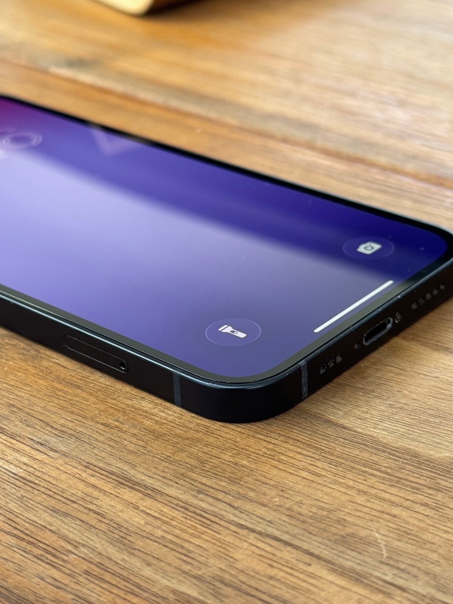 Pre-owned Apple iPhone 12 (128GB Black) - A-Grade