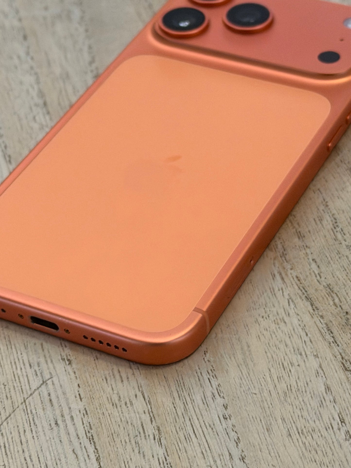 Pre-owned Apple iPhone 17 Pro Max (256gb Orange) - A-Grade
