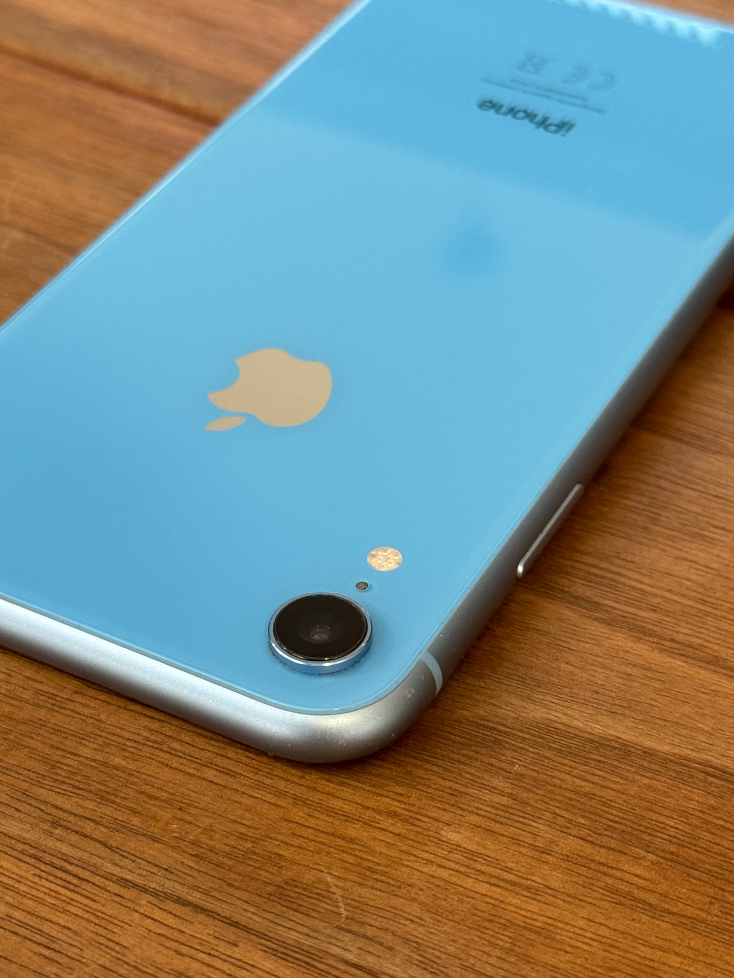 Pre-owned Apple iPhone Xr (64GB Blue) - B-Grade