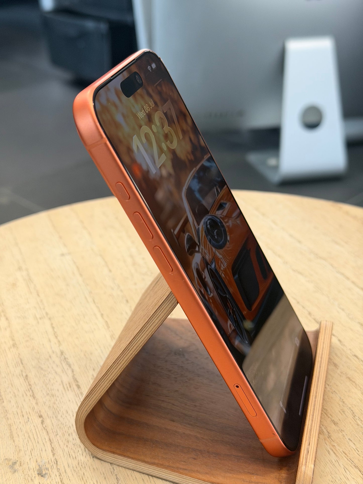 Pre-owned Apple iPhone 17 Pro Max (256gb Orange) - A-Grade