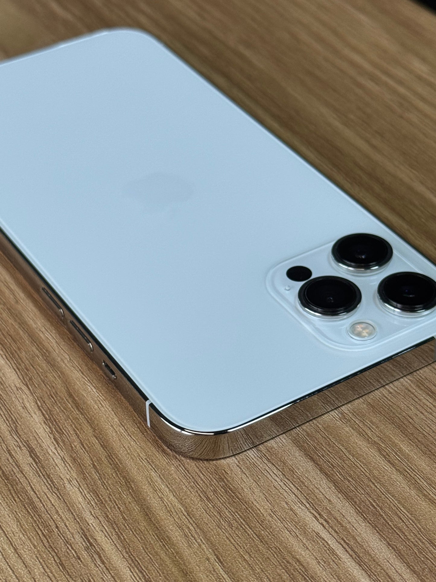 Pre-owned Apple iPhone 12 Pro Max (128GB White) - Like New Condition A++