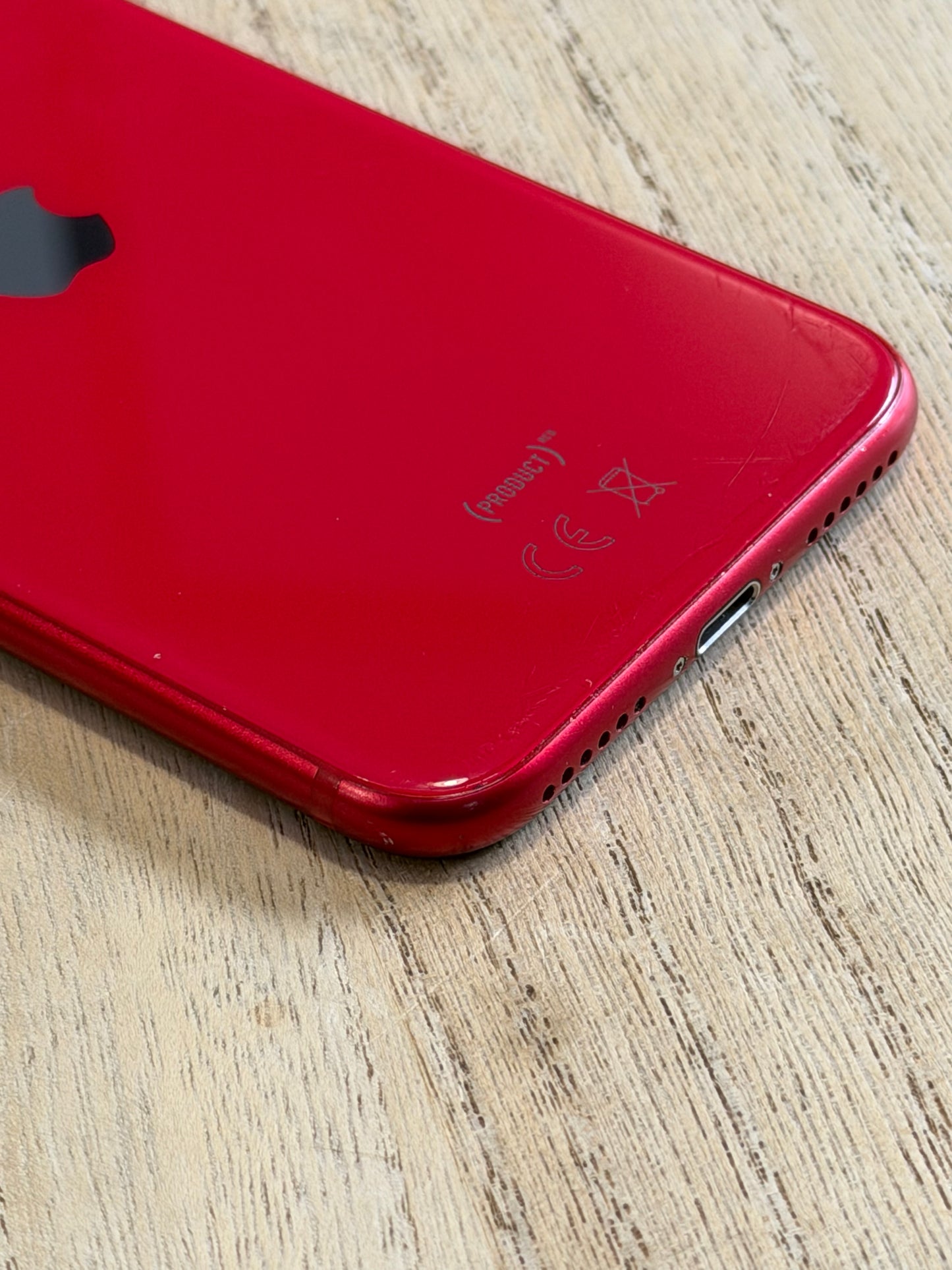 Pre-owned Apple iPhone SE2 (64GB Red, 2020) - A-grade