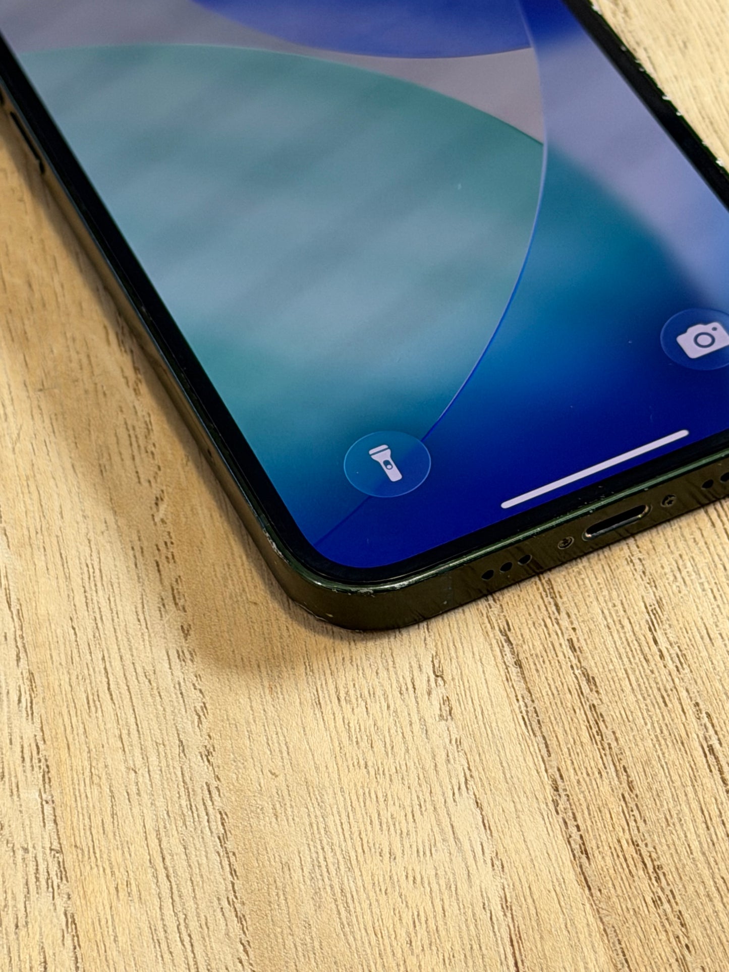 Pre-owned Apple iPhone 13 (128GB Green) - A-grade