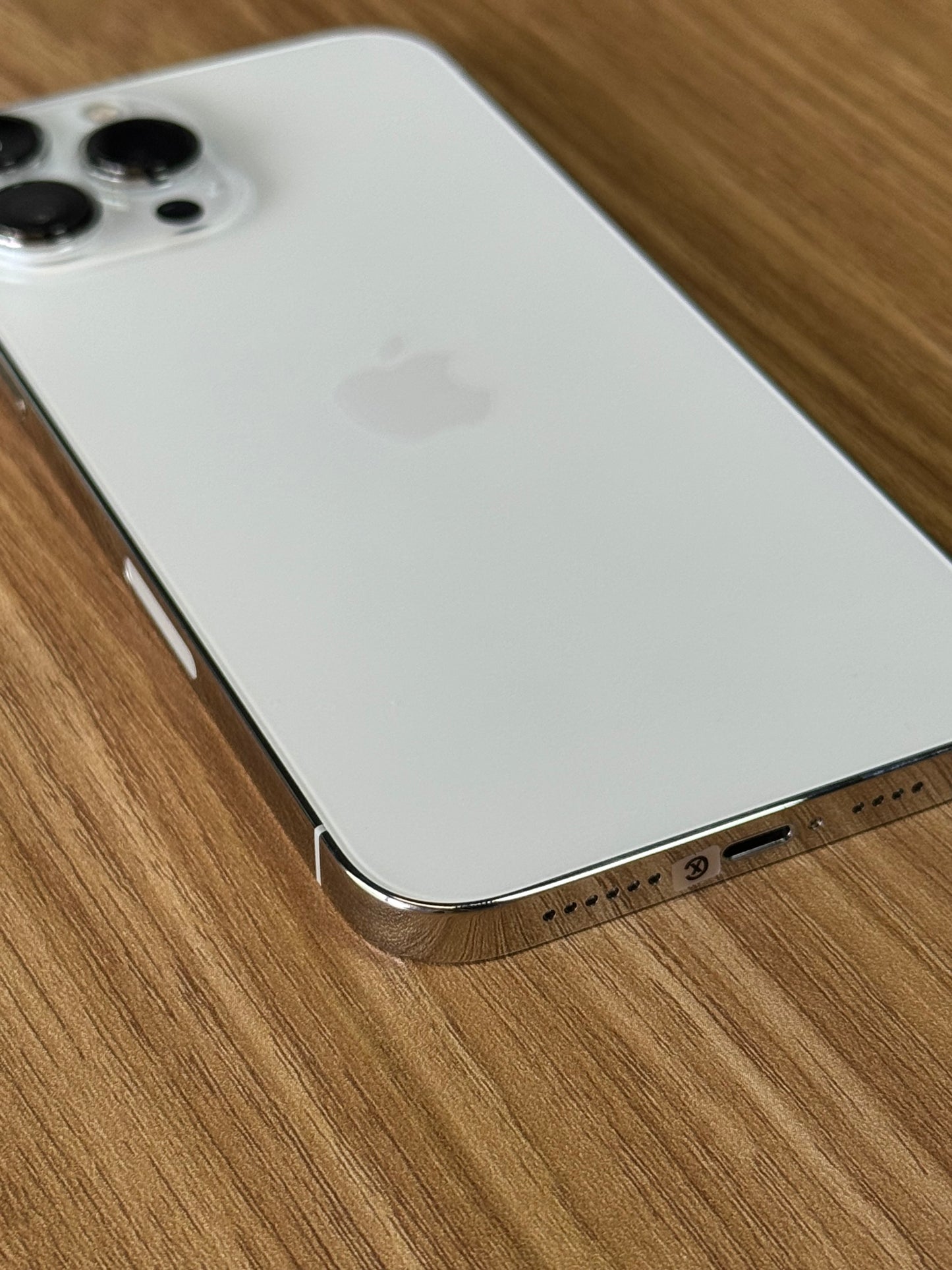 Pre-owned iPhone 13 Pro (256GB White) - A-Grade
