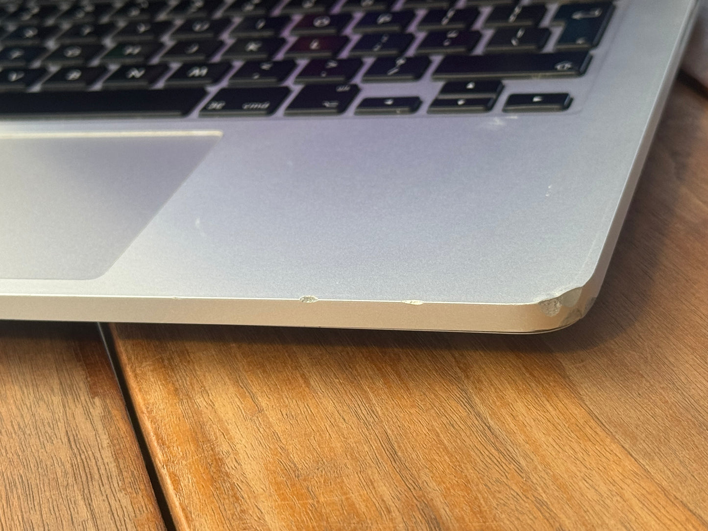 Pre-owned Apple 13" Macbook Pro i5 (2015, 256gb) - B-grade