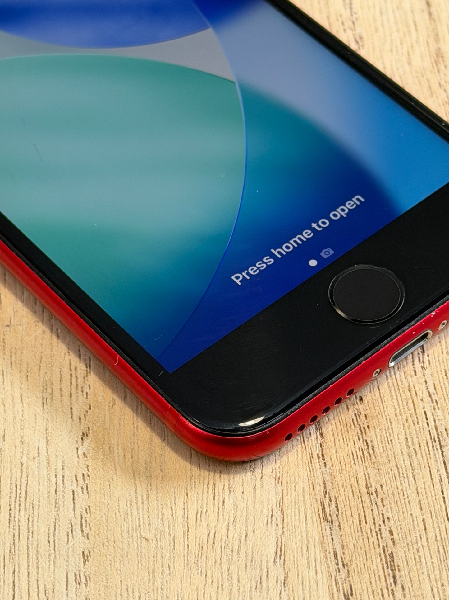 Pre-owned Apple iPhone SE2 (64GB Red, 2020) - A-grade