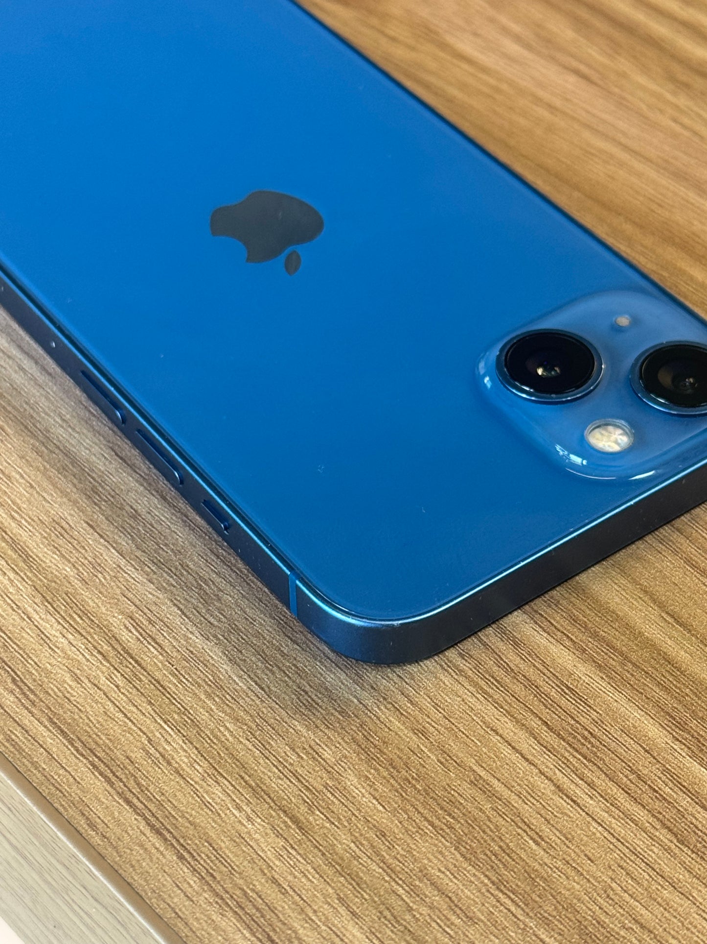 Pre-owned Apple iPhone 13 (128GB Blue) - A/B grade