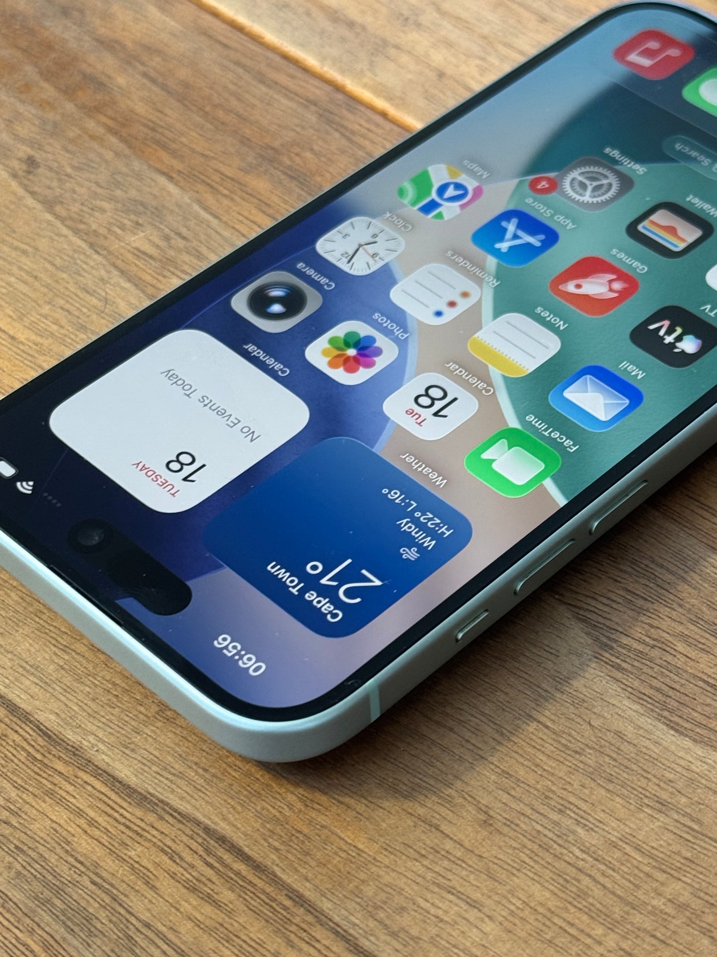 Pre-owned Apple iPhone 15 (128gb, Green) - No Face ID