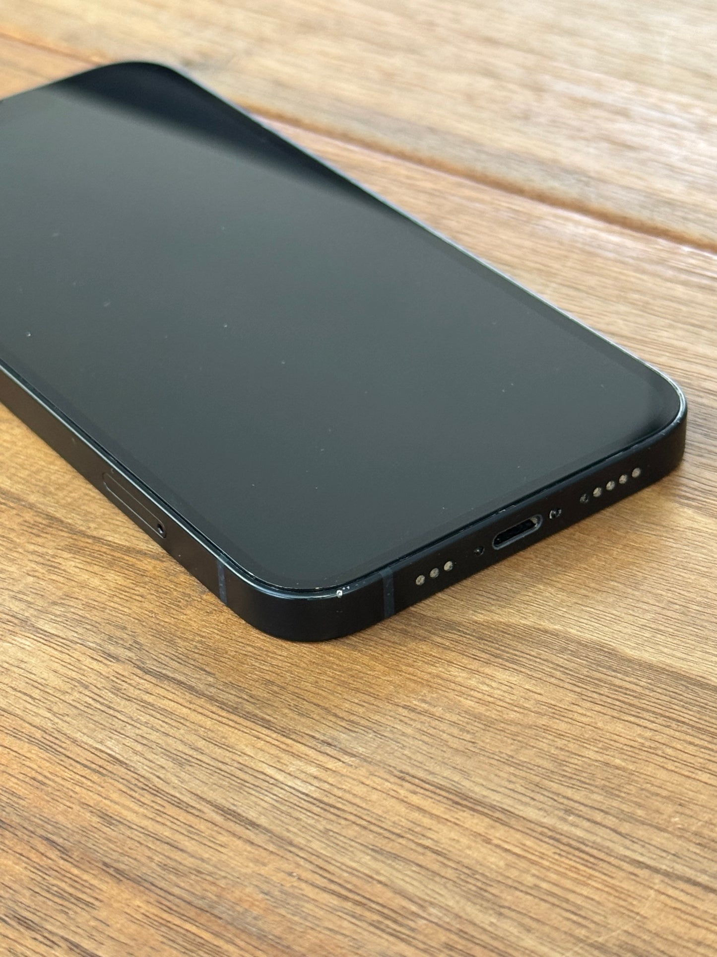 Pre-owned Apple iPhone 13 (128gb Black) - A/B-grade