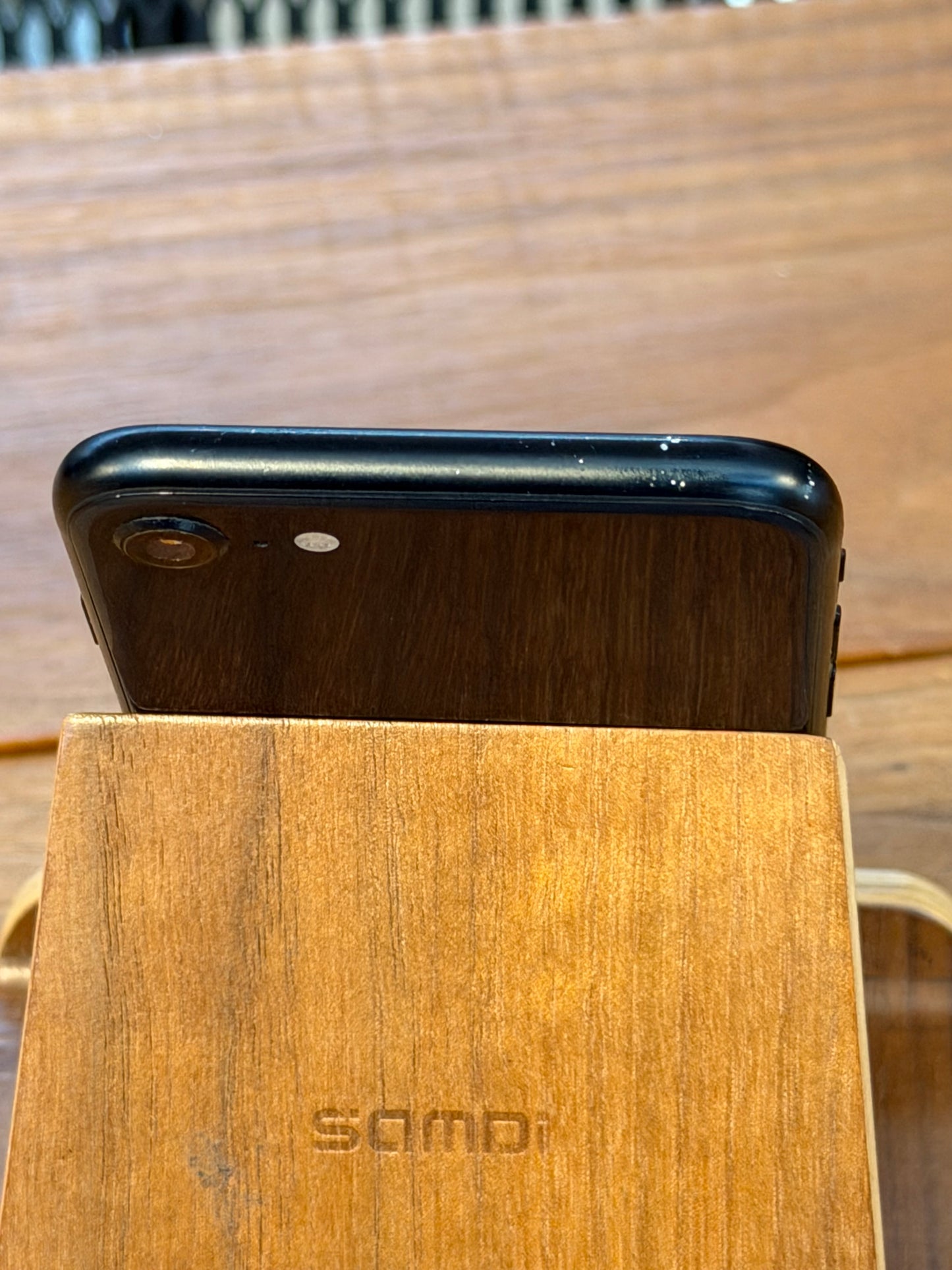 Pre-owned Apple iPhone SE3 (64GB Black, 2022) - A-grade